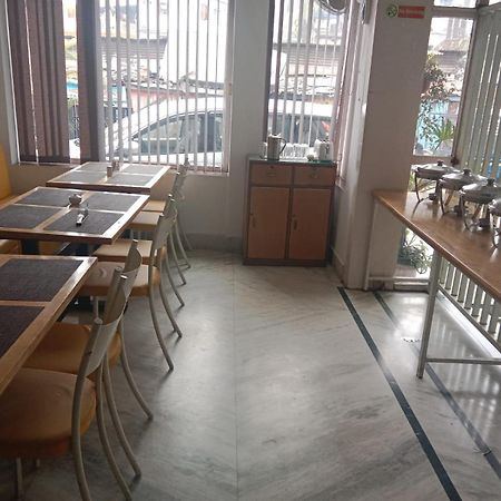 The Maple Hotel Siliguri Exterior foto