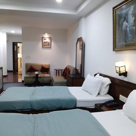 The Maple Hotel Siliguri Exterior foto